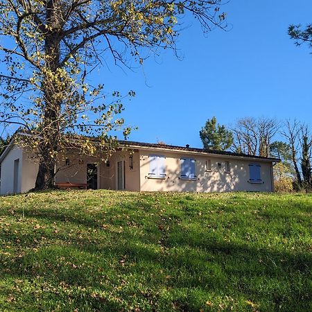 Etang Vallier Resort Brossac Exterior photo