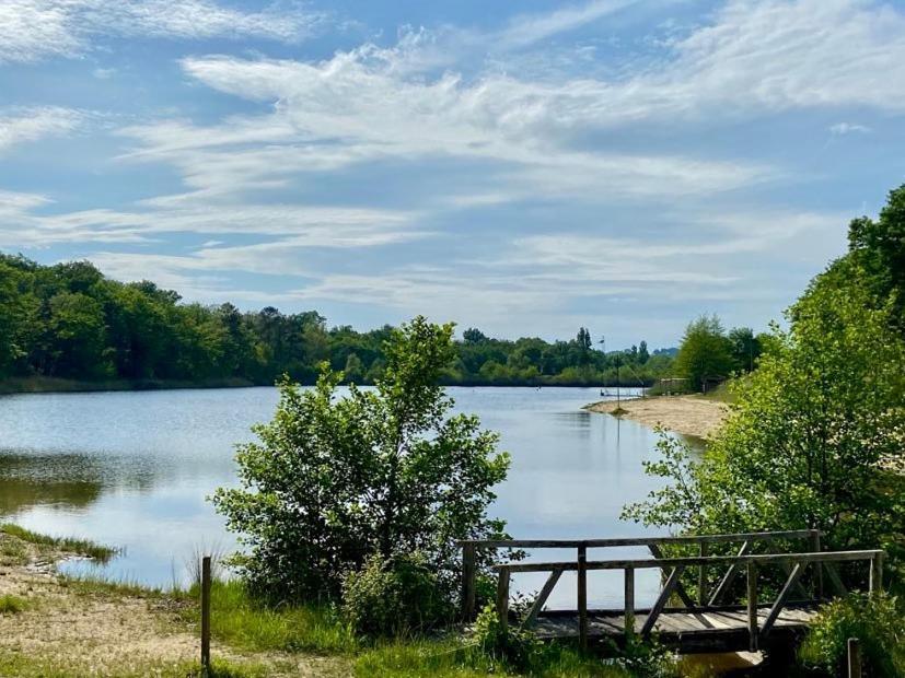 Etang Vallier Resort Brossac Exterior photo